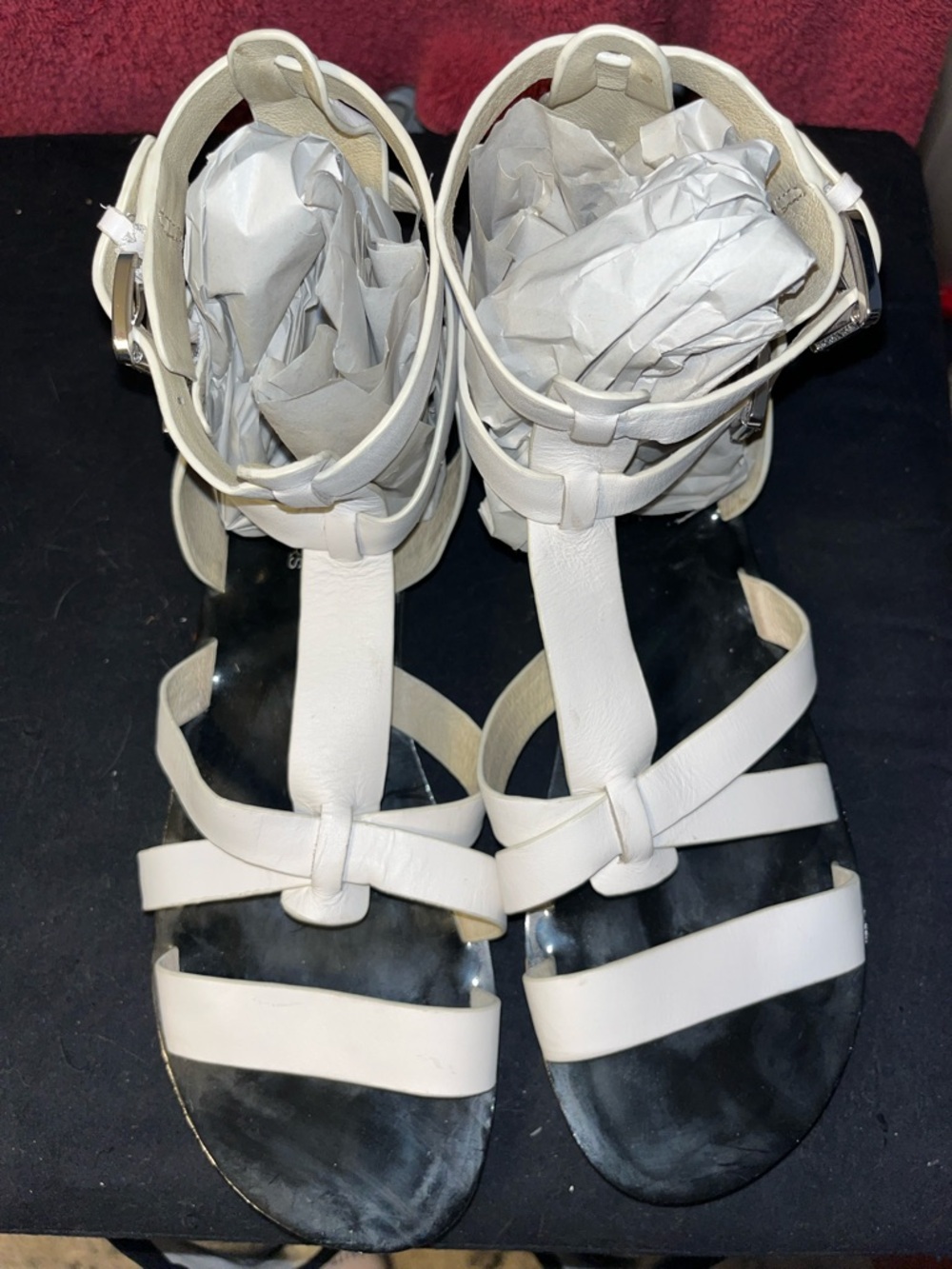 NWOT MICHAEL KORS WHITE STRAPPY GLADIATOR SANDALS SIZE 8
